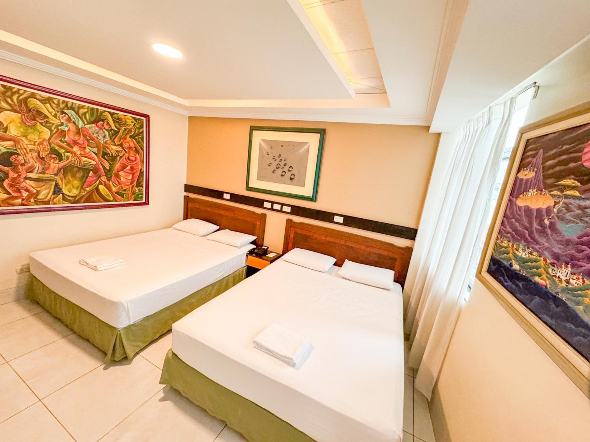 Gh Alexander Hotel กวายากิล ภายนอก รูปภาพ
